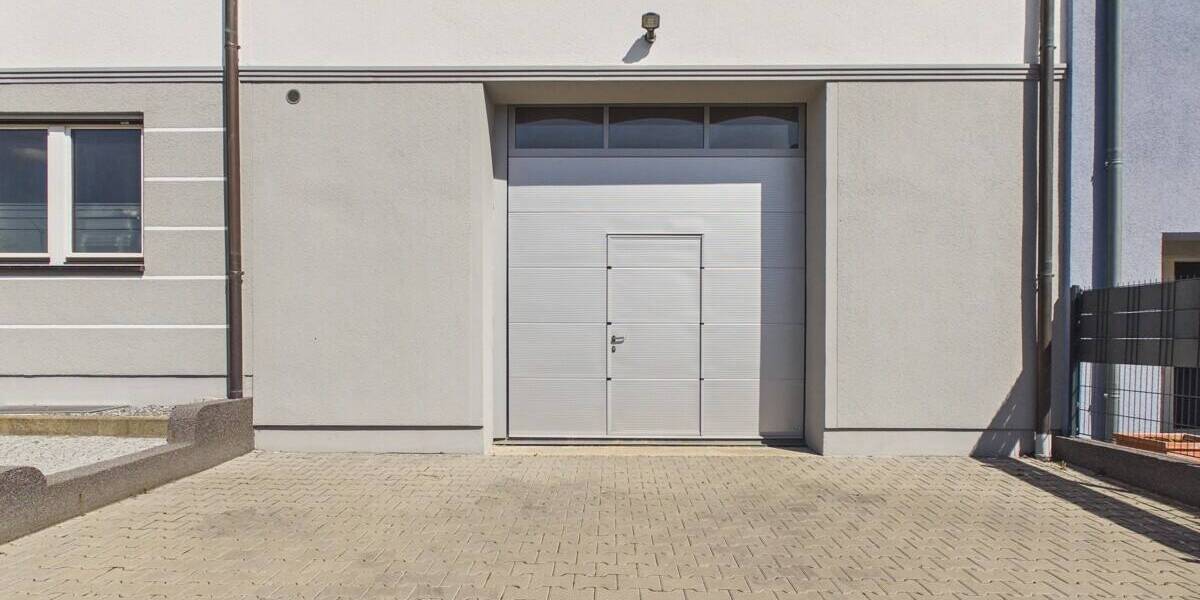 Mehrfamilienhaus, Wohnhaus Regensburg Sallern-Gallingkofen - 1 Zimmer, 154 m&sup2;, 1.390.000&euro; | Angebot:26658955