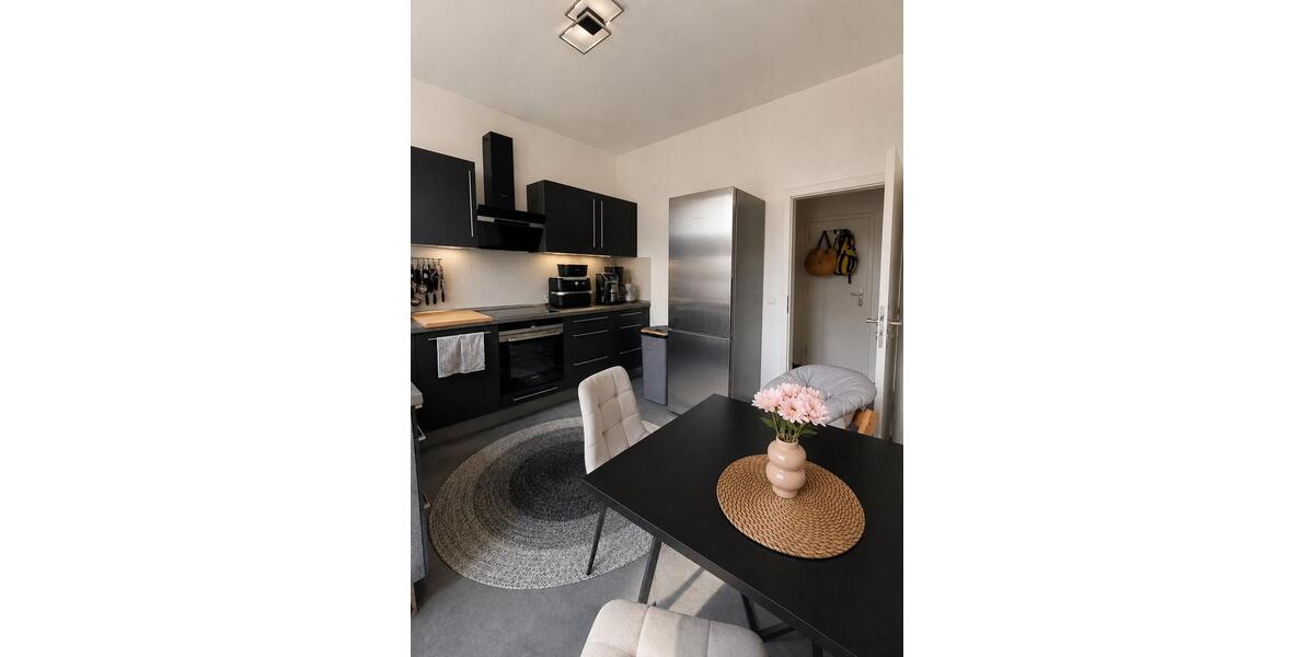 Erdgeschoßwohnung Neutraubling - 2 Zimmer, 67 m&sup2;, 975&euro; | Angebot:27621837