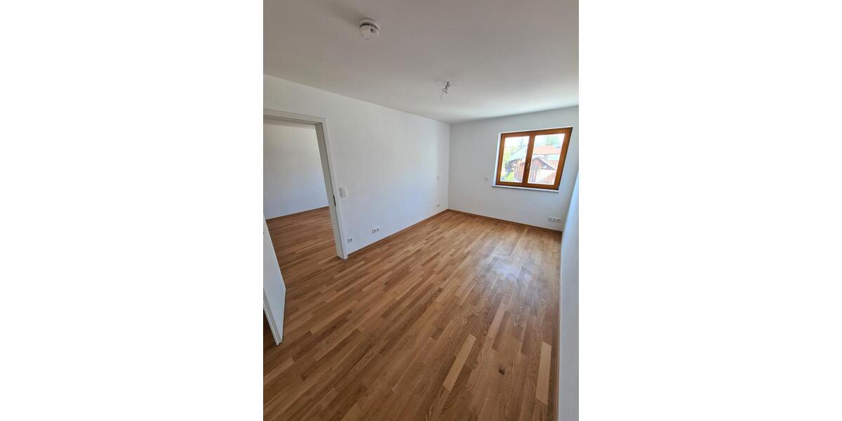 Etagenwohnung Kelheim - 1 Zimmer, 66 m&sup2;, 730&euro; | Angebot:26252376