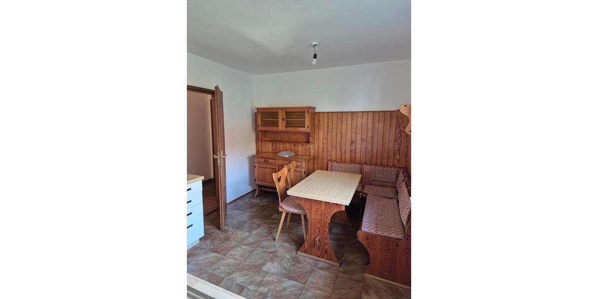 Bungalow Ihrlerstein - 5 Zimmer, 125 m&sup2;, 1.300&euro; | Angebot:27613213