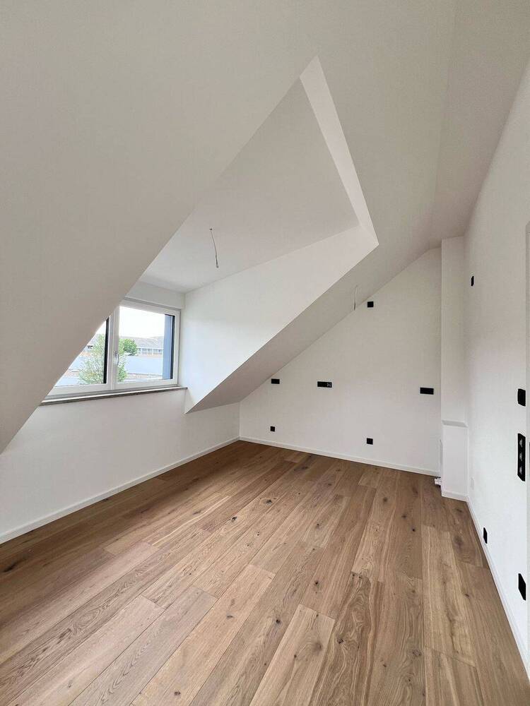 Mit KfW 55 Förderung - 2-Zimmer-Wohnung im DG mit Balkon