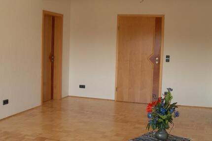 Wohnung Lappersdorf - 5 Zimmer, 148 m&sup2;, 1.400&euro; | Angebot:25417748