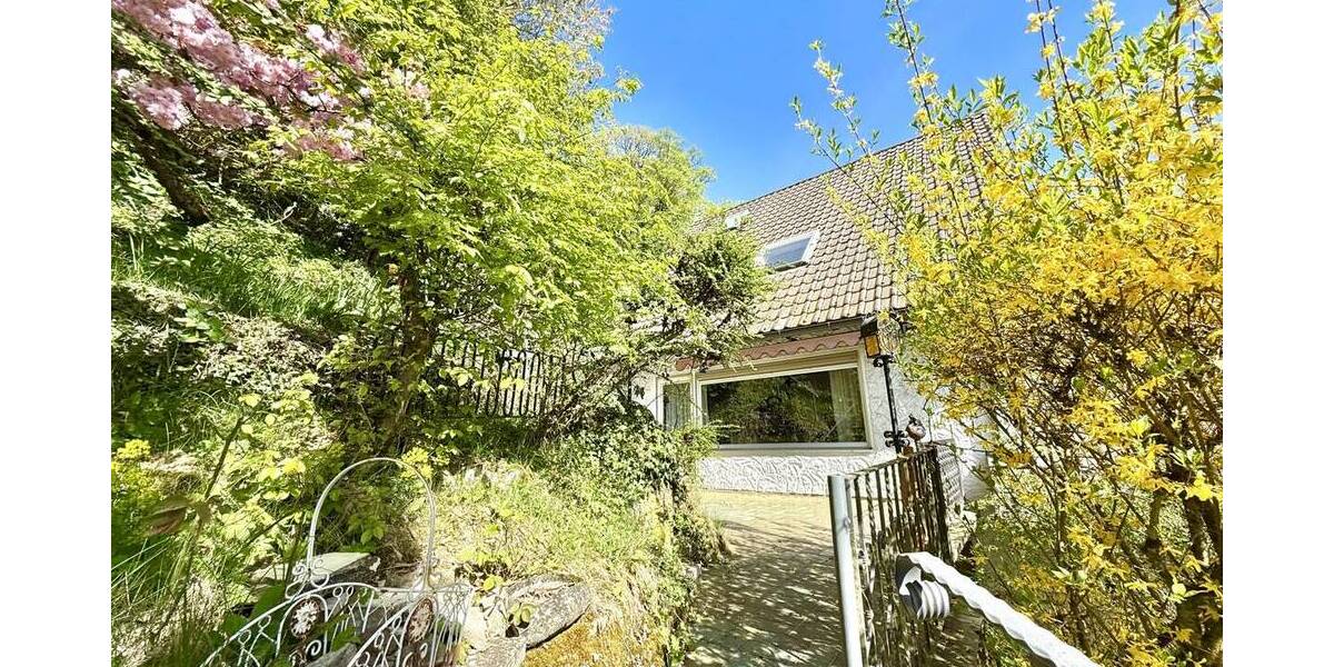 Einfamilienhaus Lappersdorf Lorenzen - 7 Zimmer, 175 m&sup2;, 429.000&euro; | Angebot:26502620