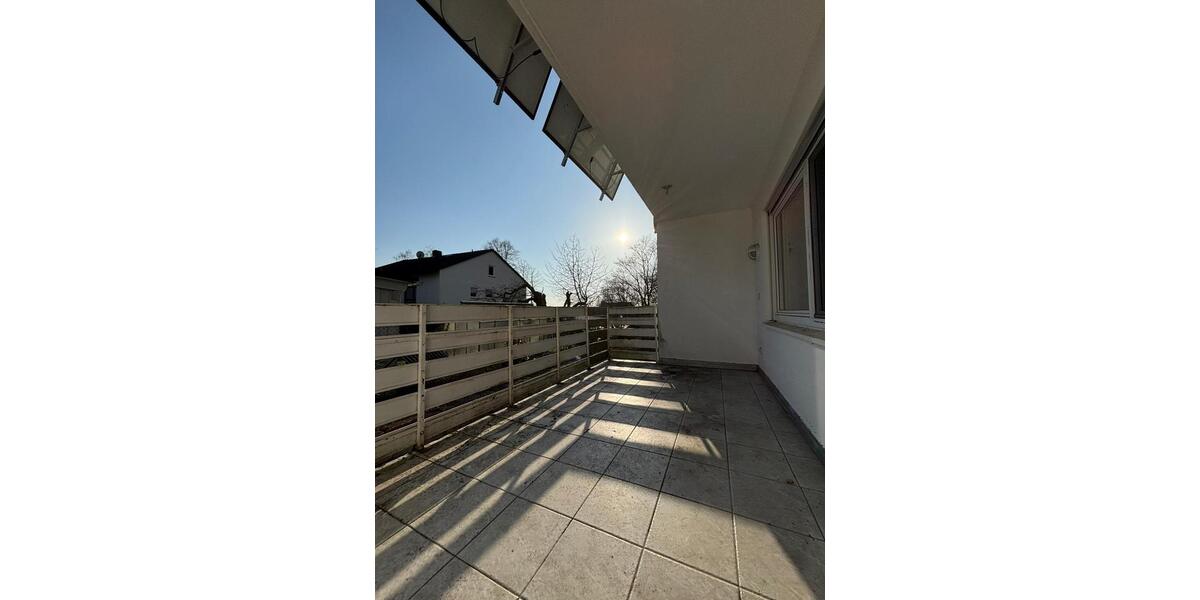 Erdgeschoßwohnung Pentling - 3 Zimmer, 108 m&sup2;, 1.180&euro; | Angebot:26443273