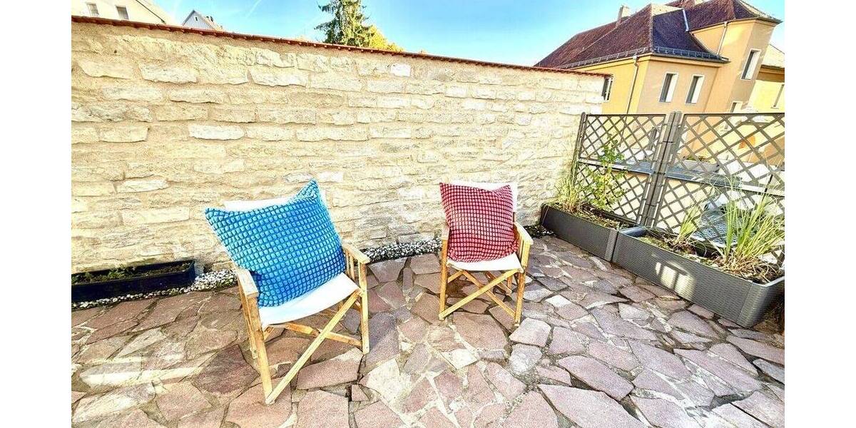 Etagenwohnung Burglengenfeld - 3 Zimmer, 105 m&sup2;, 229.000&euro; | Angebot:25702656