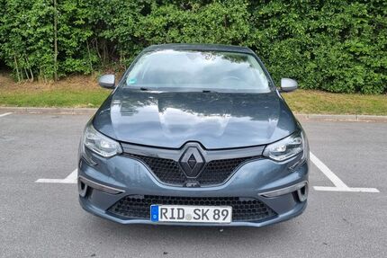 Renault Megane 227.200 km 7.500 &euro; Regensburg 93049