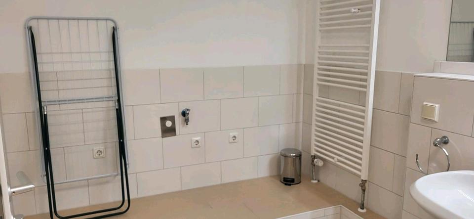 Loft - Studio - Atelier Pentling - 1 Zimmer, 107 m&sup2;, 1.500&euro; | Angebot:25570672