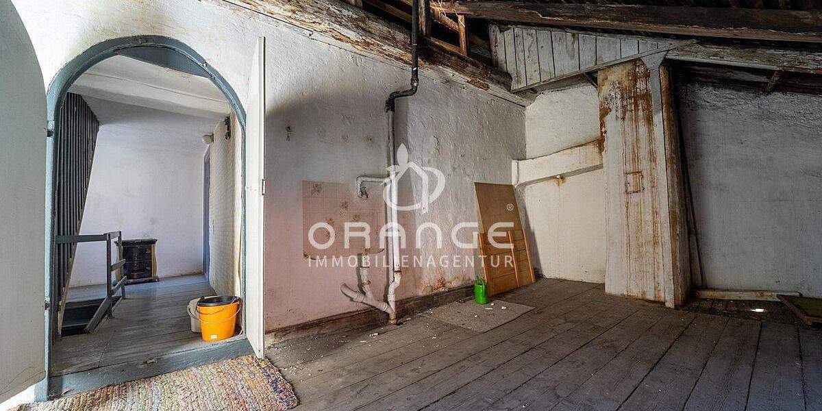 Mehrfamilienhaus, Wohnhaus Regensburg Innenstadt - 1 Zimmer, 305 m&sup2;, 999.000&euro; | Angebot:25385594