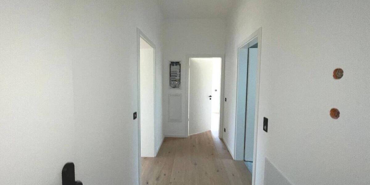 Etagenwohnung Regensburg Konradsiedlung-Wutzlhofen - 2 Zimmer, 68 m&sup2;, 996&euro; | Angebot:26107993