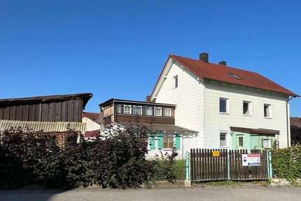 Haus zum Kaufen in Sünching 120.000 € 150 m²