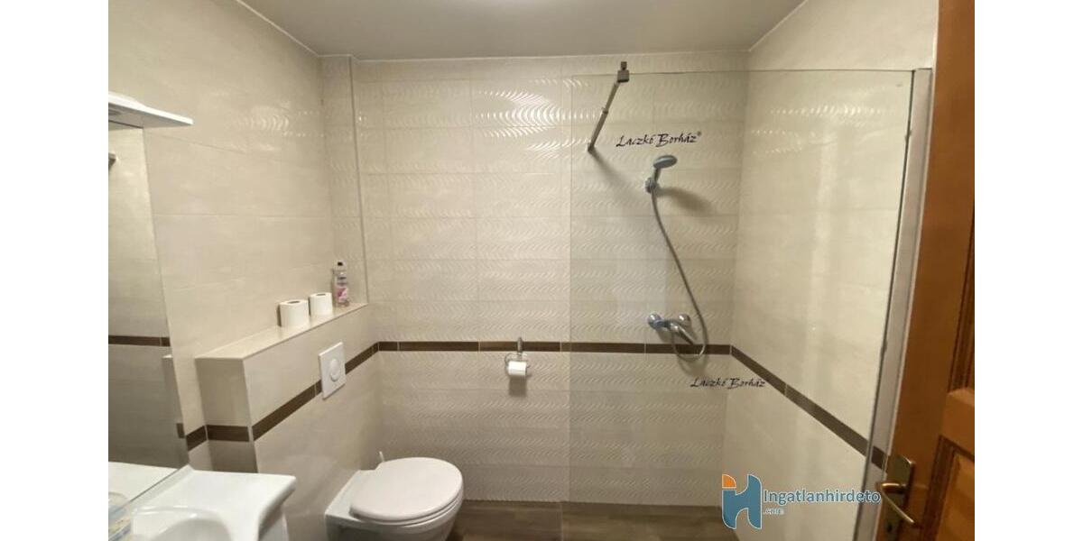 Villa Regensburg Ganghofersiedlung - 4 Zimmer, 350 m&sup2;, 1.250.000&euro; | Angebot:26836363