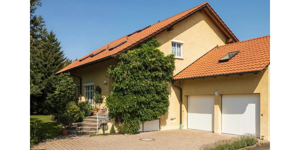 Einfamilienhaus Tegernheim - 10.5 Zimmer, 275 m&sup2;, 1.250.000&euro; | Angebot:26331592