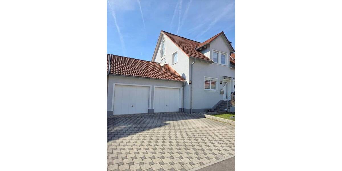 Doppelhaushälfte Teublitz - 5 Zimmer, 179 m&sup2;, 465.000&euro; | Angebot:26171101