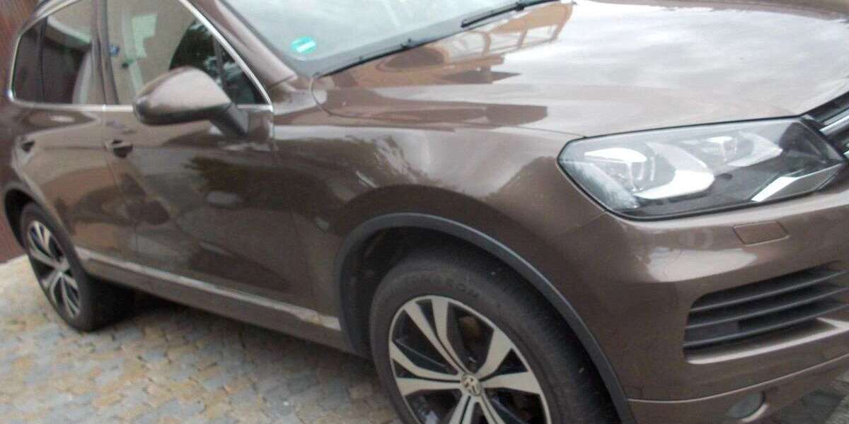 VW Touareg 192.000 km 14.500 &euro; Schierling 84069