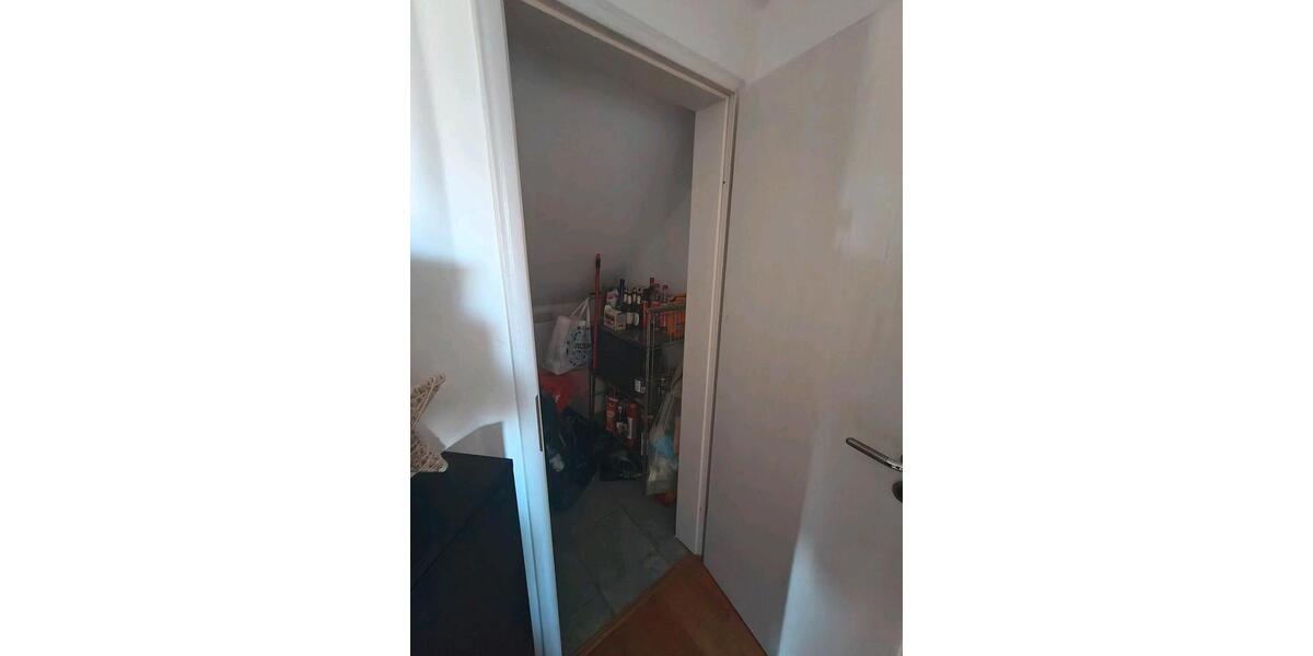 Dachgeschoßwohnung Ihrlerstein - 3 Zimmer, 83 m&sup2;, 700&euro; | Angebot:26681353