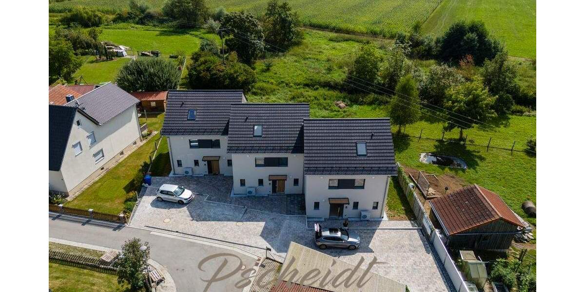 Reihenendhaus Langquaid - 5 Zimmer, 148 m&sup2;, 560.000&euro; | Angebot:25834896