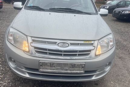 Lada Granta 211.000 km 700 &euro; Abensberg 93326