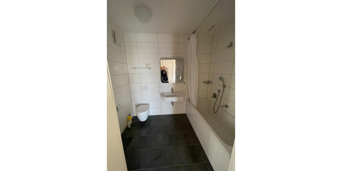 Etagenwohnung Regensburg Galgenberg - 2.5 Zimmer, 66 m&sup2;, 1.188&euro; | Angebot:26336135
