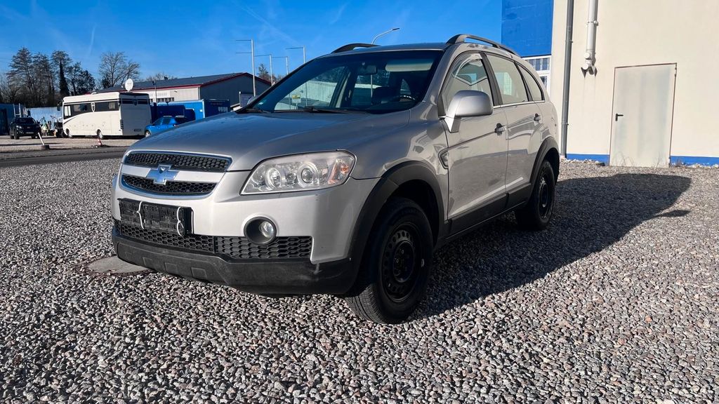 Chevrolet Captiva 193.000 km 2.450 &euro; Teublitz 93158