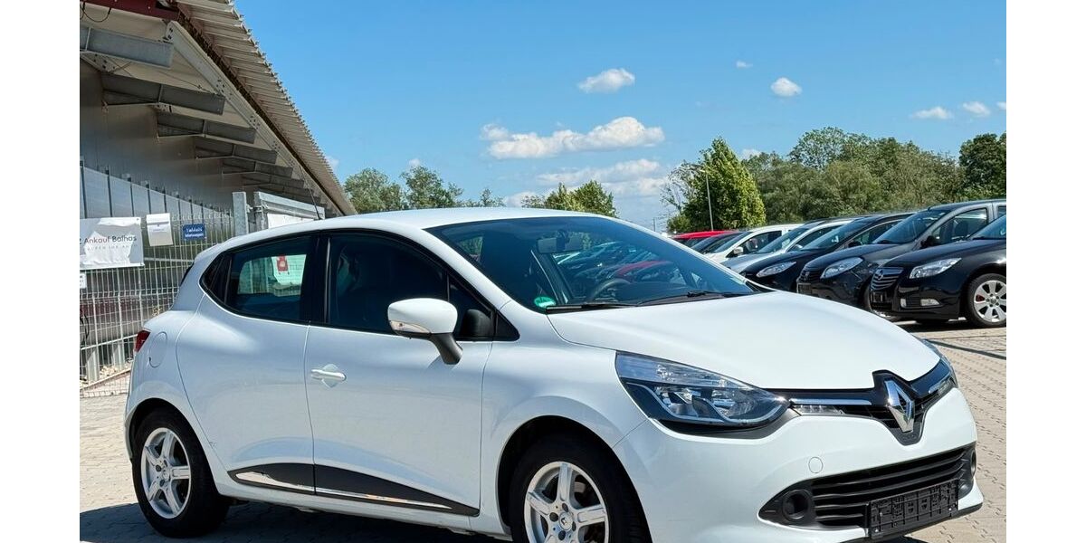 Renault Clio 91.000 km 4.999 &euro; Köfering 93096