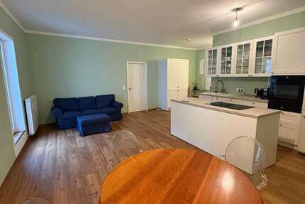 Wohnung Regensburg Kumpfmühl - 4 Zimmer, 122 m&sup2;, 1.710&euro; | Angebot:25256521