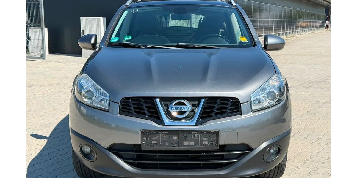 Nissan Qashqai 155.500 km 5.400 &euro; Köfering 93096