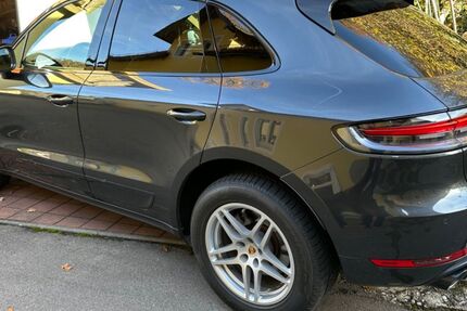 Porsche Macan 69.000 km 63.900 € Reichenbach 93189