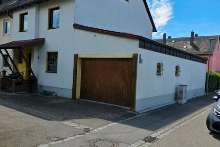 Haus Neutraubling - 7 Zimmer, 170 m&sup2;, 435.000&euro; | Angebot:26803619