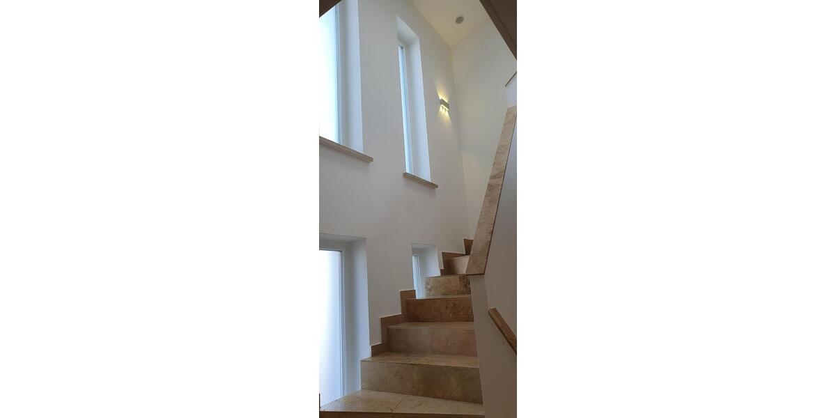 Doppelhaushälfte Haus modern hell Balkon Terrasse 155qm 5 Zimmer ruhige Lage zentral 5 zimmer