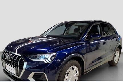 Audi Q3 4.933 km 34.430 &euro; Saal a.d. Donau 93342