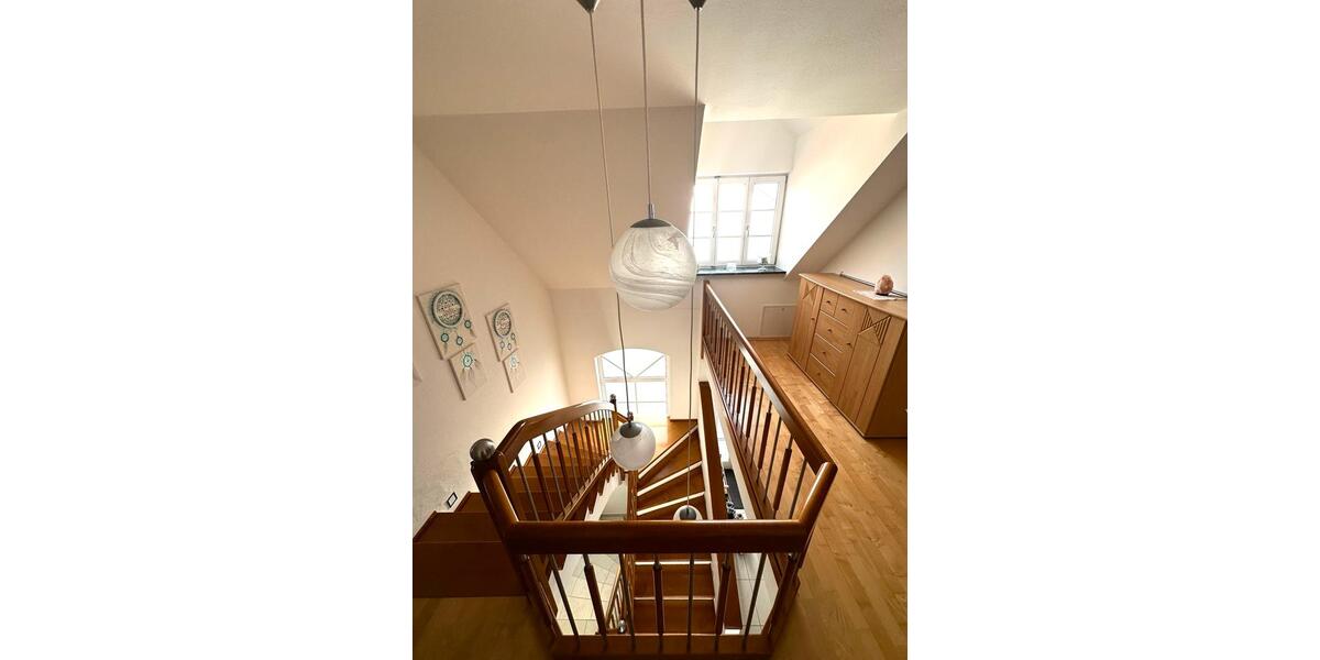 Einfamilienhaus Abensberg - 8 Zimmer, 180 m&sup2;, 2.150&euro; | Angebot:26121492