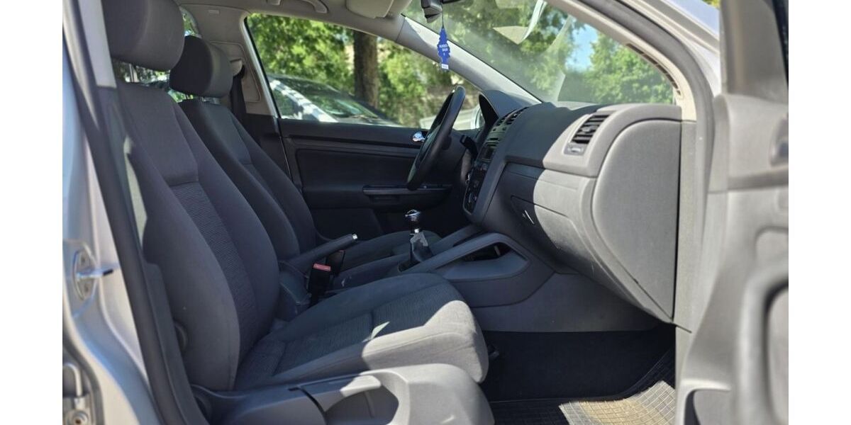 VW Golf 163.500 km 2.990 &euro; Regensburg 93059