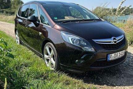 Opel Zafira Tourer