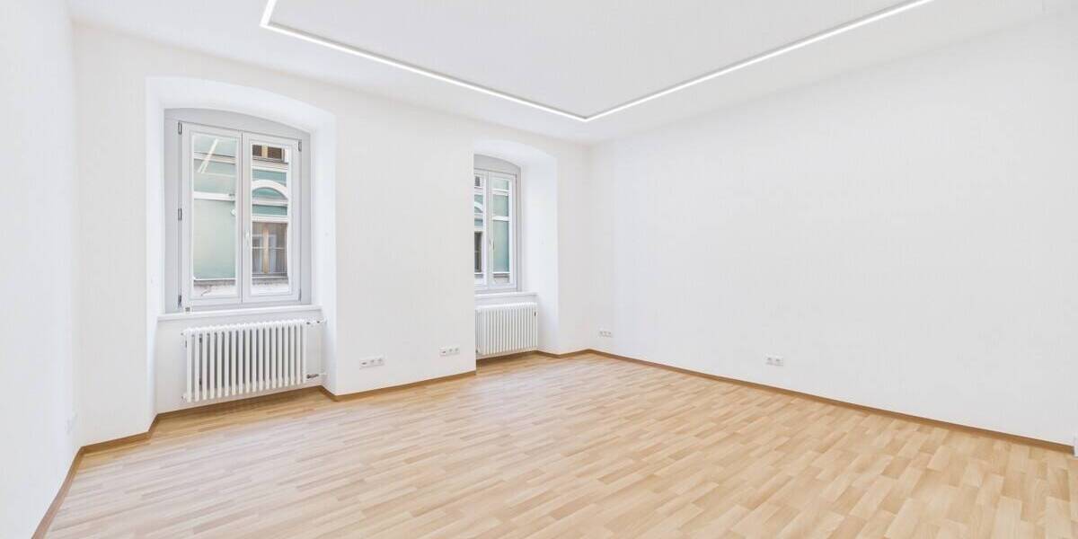 Gewerbeobjekt Regensburg Innenstadt - 4 Zimmer, 130 m&sup2;, 1.670&euro; | Angebot:26572691
