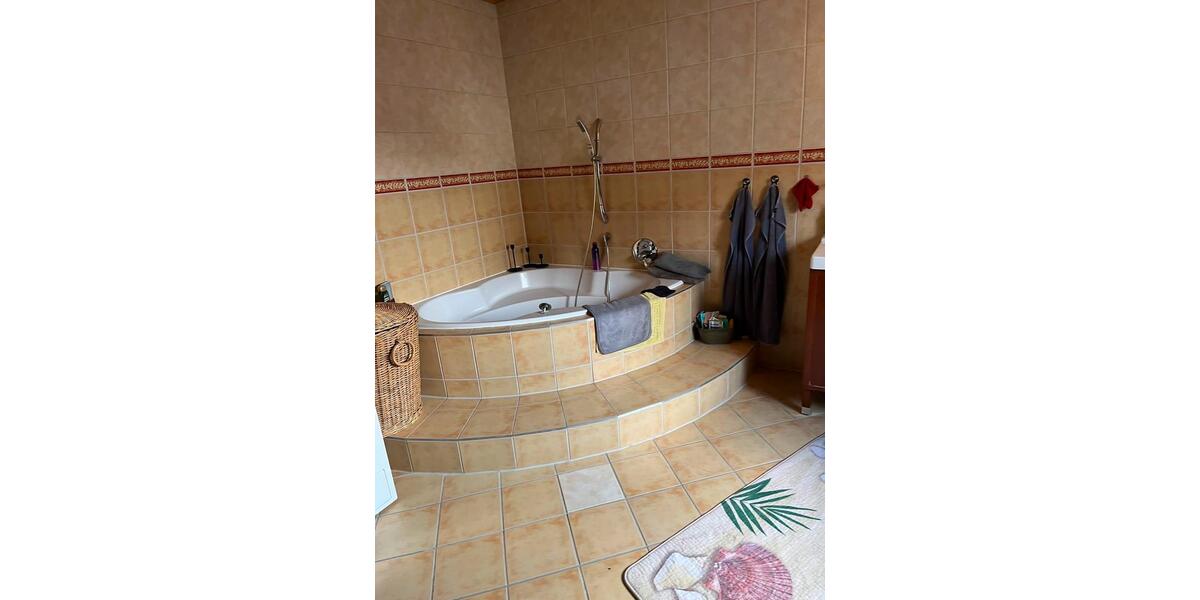 Mehrfamilienhaus, Wohnhaus Regensburg Brandlberg - 7 Zimmer, 175 m&sup2;, 620.000&euro; | Angebot:27162521