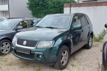 Suzuki Grand Vitara 231.039 km 3.300 € Sarching 93092