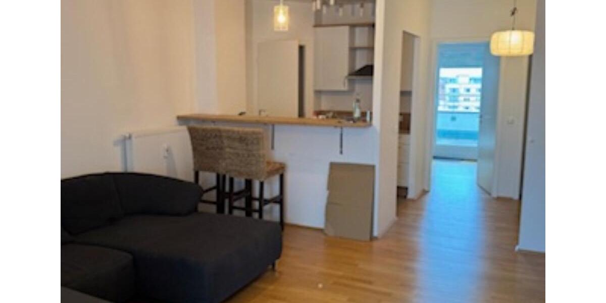 ETW in Rgb zu vermieten. 1-2 Pers, Penthouse, 2 Balkone 2 zimmer