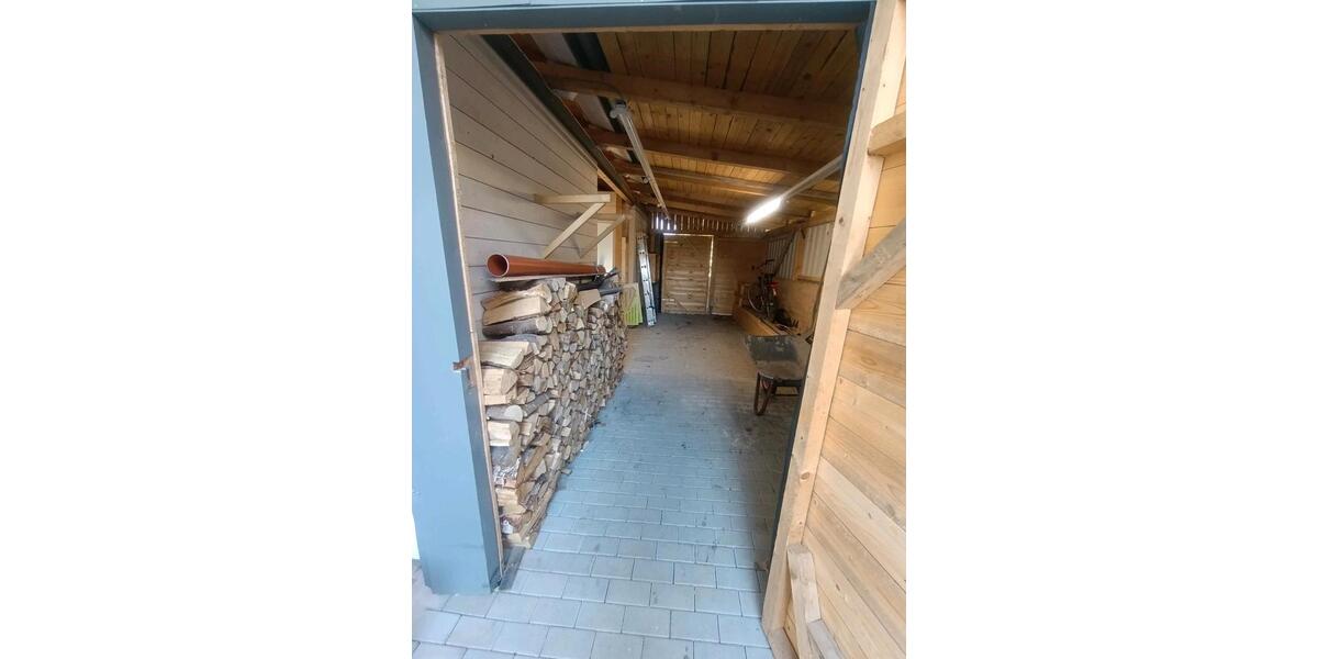 Gewerbeimmobilie mit Wohneinheit, großer Garten zimmer