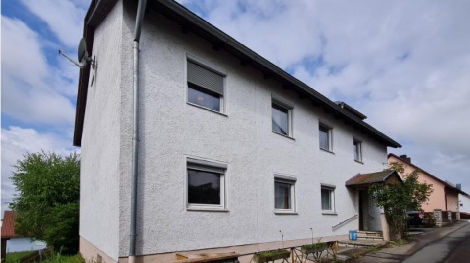 Zweifamilienhaus mit Modernisierungspotential Keilberg 10 zimmer