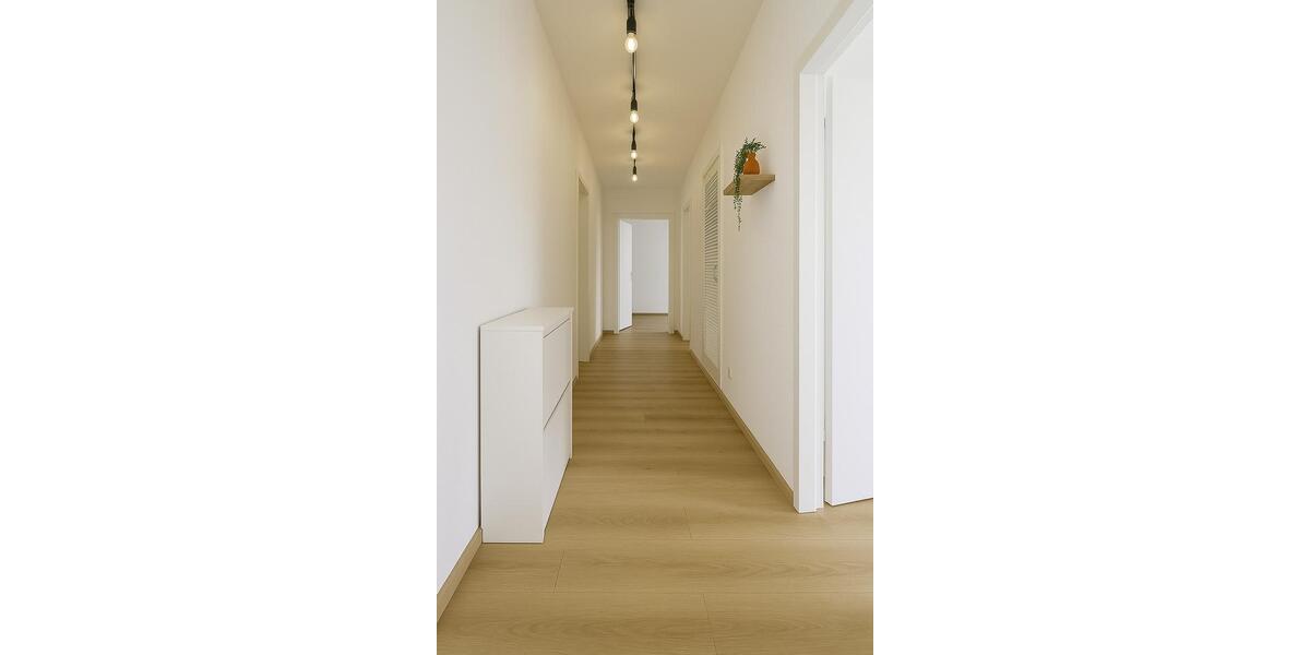 WG möbliert, 4-Schlafzimmer Uni-Nähe, Zentral, Arcaden, frisch renoviert 4 zimmer