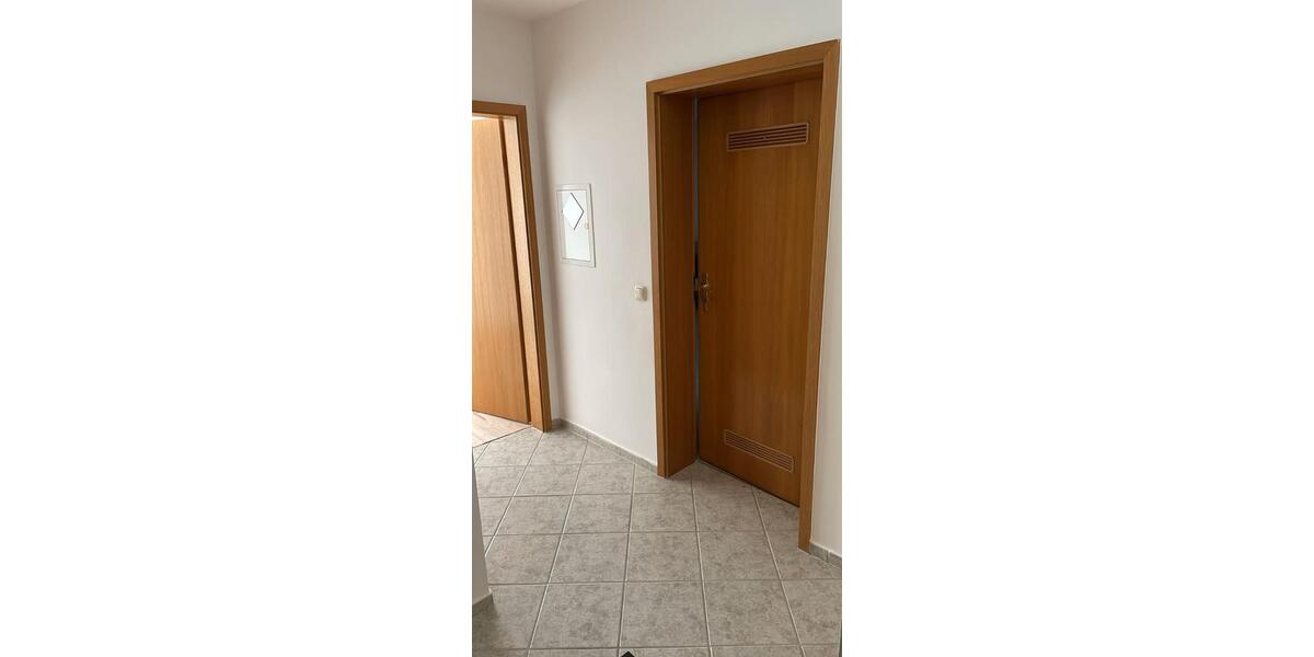 Dachgeschoßwohnung Burglengenfeld - 4 Zimmer, 91 m&sup2;, 275.000&euro; | Angebot:26715307