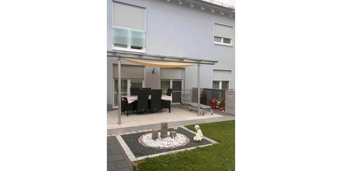 Reihenhaus Obertraubling - 7 Zimmer, 225 m&sup2;, 780.000&euro; | Angebot:27115188
