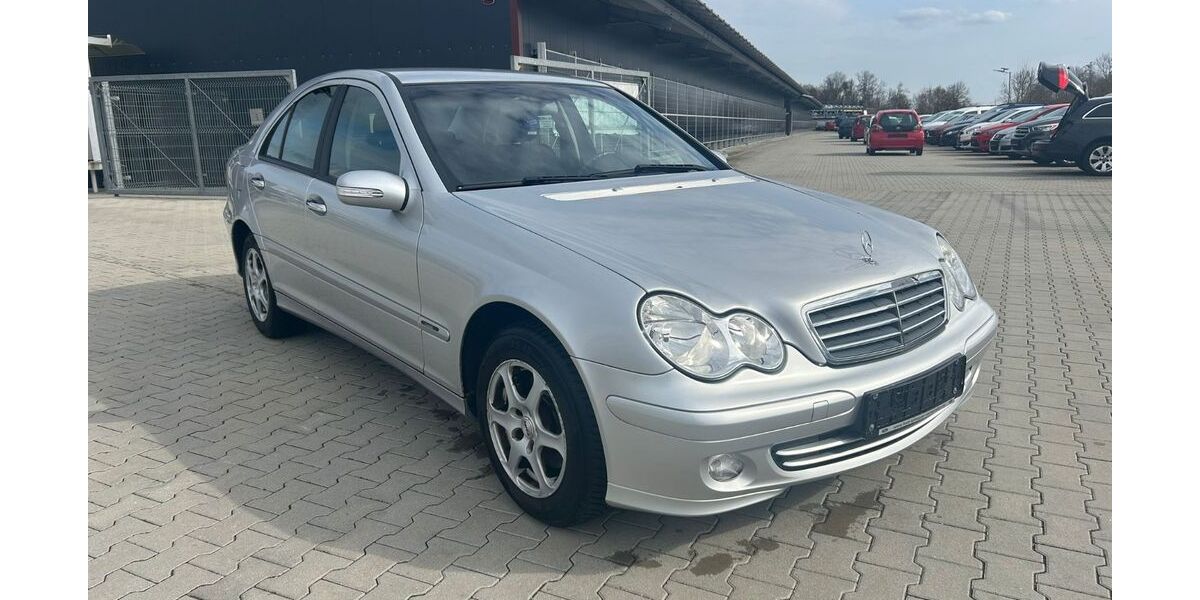 Mercedes-Benz C 180 169.000 km 3.199 &euro; Köfering 93096