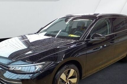 VW Passat Variant 6.487 km 34.470 € Neutraubling 93073