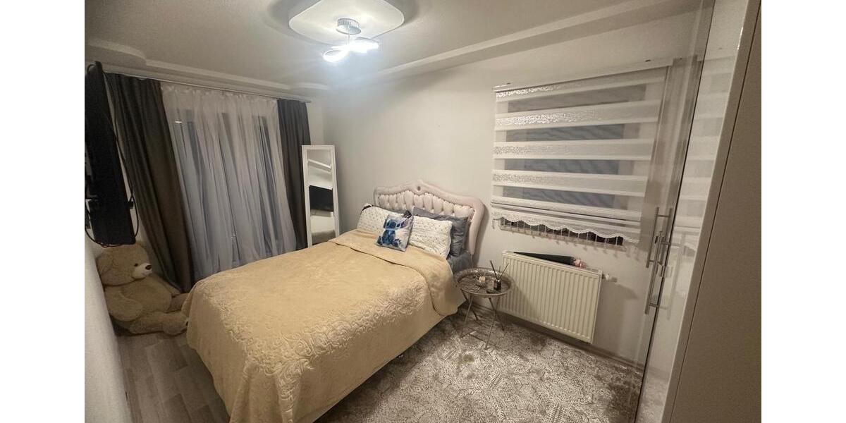 Doppelhaushälfte Neutraubling - 5 Zimmer, 107 m&sup2;, 729.000&euro; | Angebot:27055041
