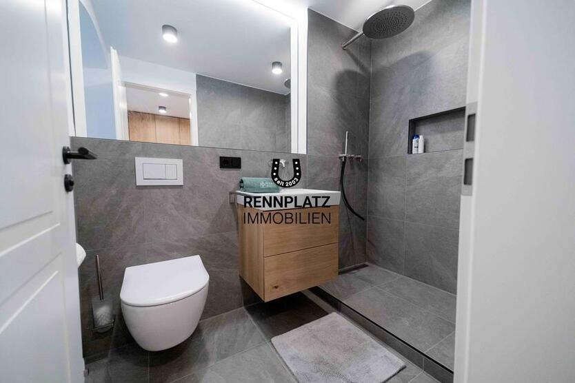 WE1 | Luxus-möblierte 1,5-Zimmer-Wohnung in der Altstadt. - Ab 1 Monat zu mieten. Frei ab 10.02.26 zimmer