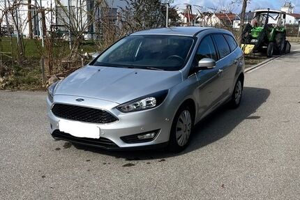 Ford Focus 30.060 km 11.900 &euro; Sünching 93104
