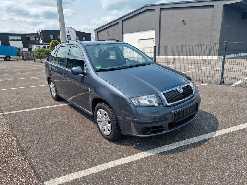 Skoda Fabia 124.000 km 3.990 € Schwandorf 92421