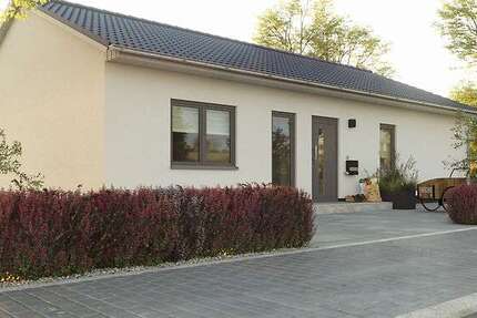 Haus Lappersdorf - 3 Zimmer, 102 m&sup2;, 811.530&euro; | Angebot:26376272