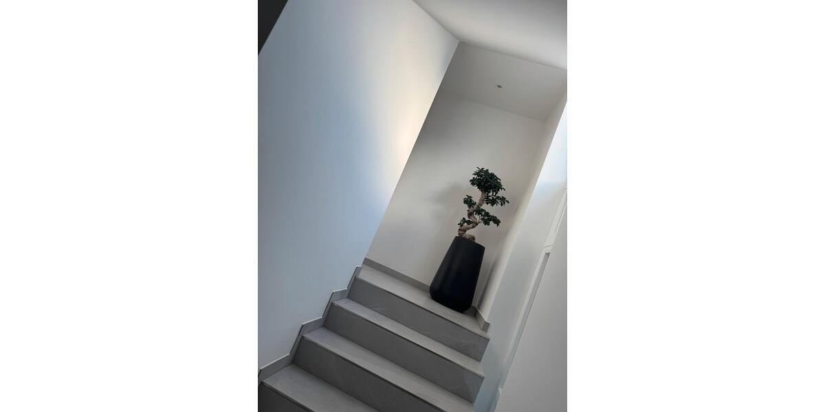 Mehrfamilienhaus, Wohnhaus Kelheim - 6 Zimmer, 200 m&sup2;, 820.000&euro; | Angebot:24295112